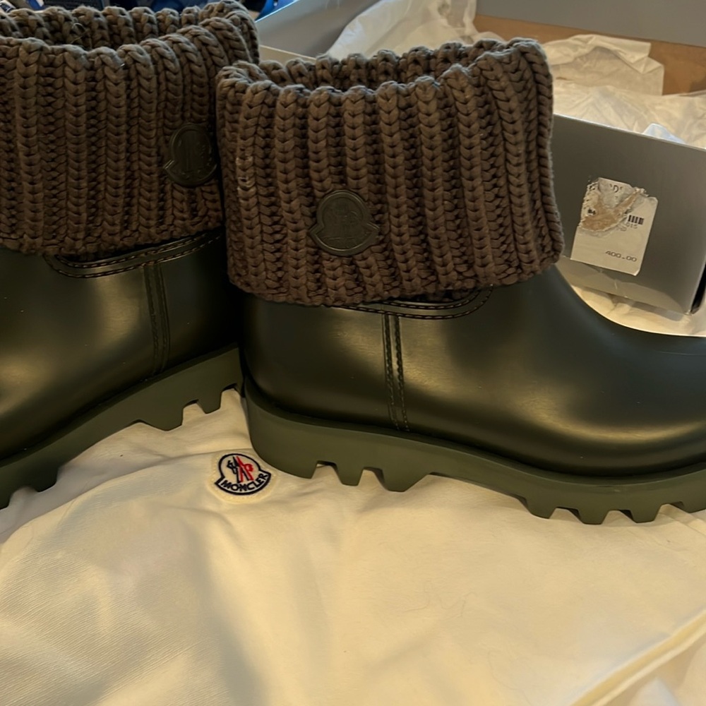 Moncler Rain Boots Sweater trim
